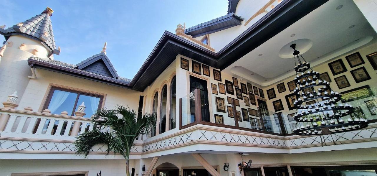 Potterland Luxury Pool Villa Pattaya Walking Street 6 Bedrooms Kültér fotó