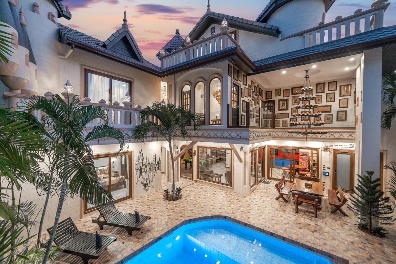 Potterland Luxury Pool Villa Pattaya Walking Street 6 Bedrooms Kültér fotó