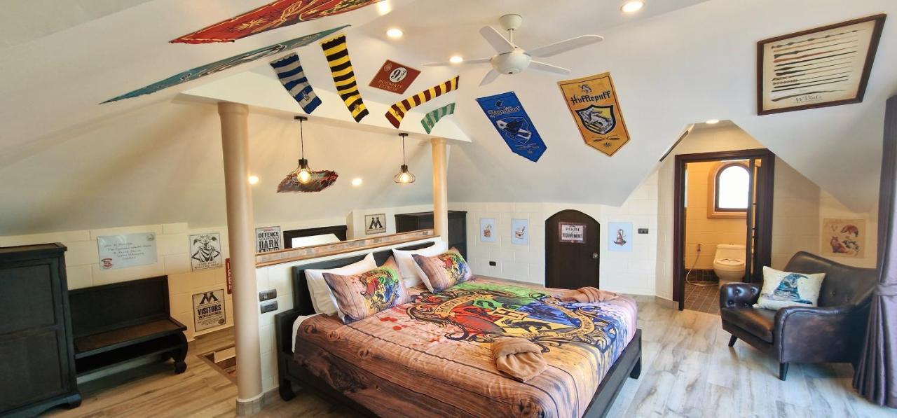 Potterland Luxury Pool Villa Pattaya Walking Street 6 Bedrooms Kültér fotó