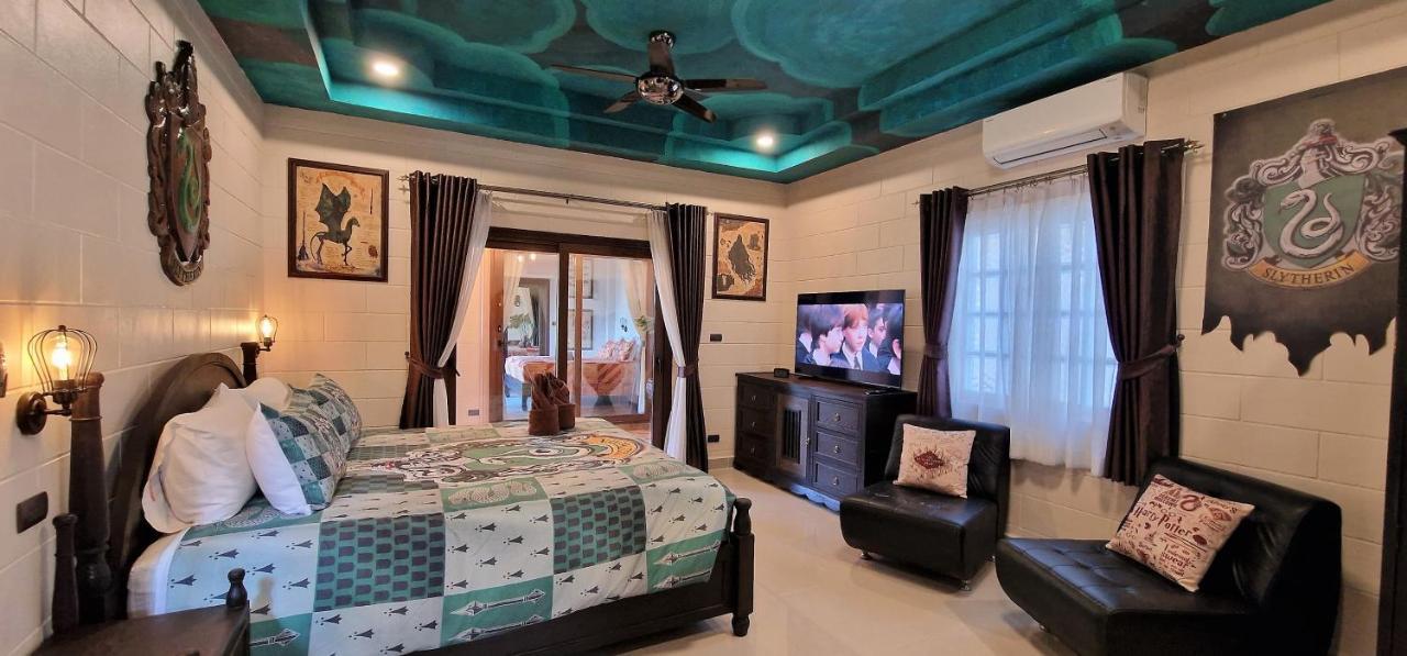 Potterland Luxury Pool Villa Pattaya Walking Street 6 Bedrooms Kültér fotó