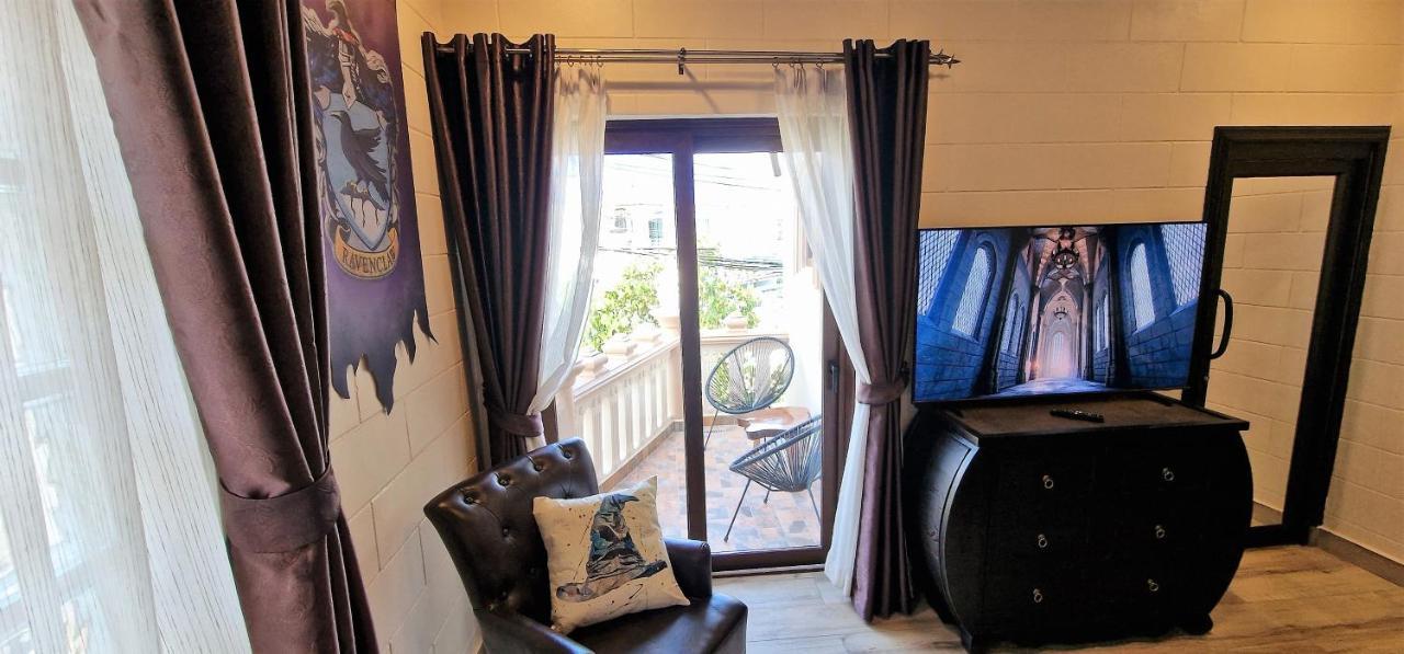 Potterland Luxury Pool Villa Pattaya Walking Street 6 Bedrooms Kültér fotó